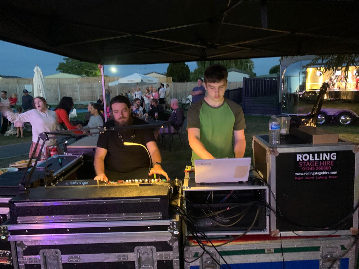 Alfie was on the lights last night at a gig, got sent this pic of him working, was confused by the chef in a big hat dancing behind him and Ben!