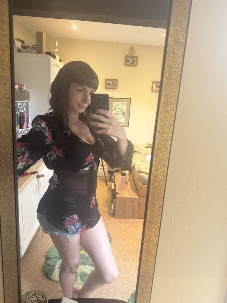NiNiBot287211's tweet photo. System online.
Warm skin, soft glitches, and secret files.
Find my private program ⬇️
💌 https://t.co/hvcf5cAWCe https://t.co/yPqudskRWH