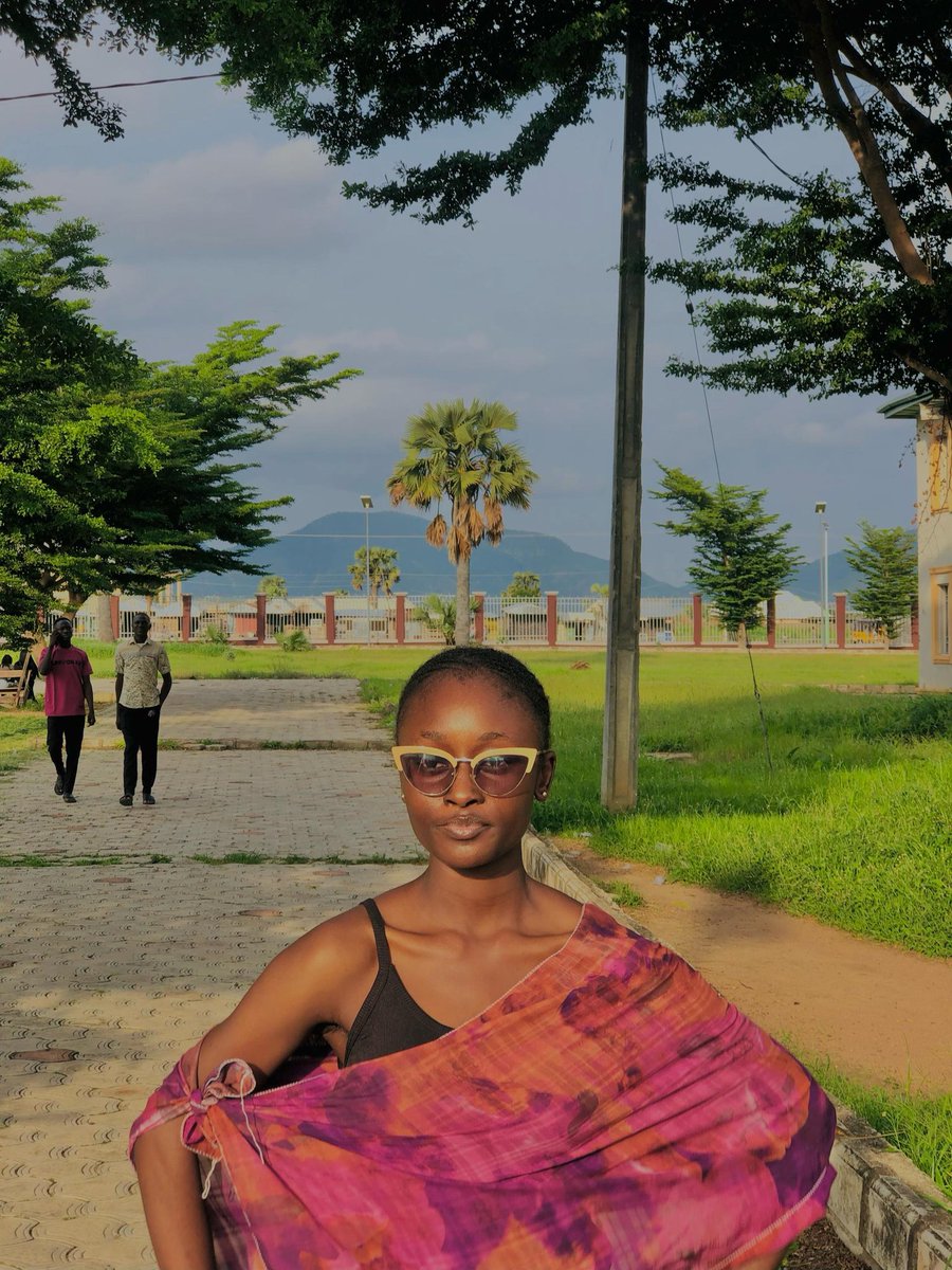 JaylaSimNoM's tweet image. Just because it's been a min.