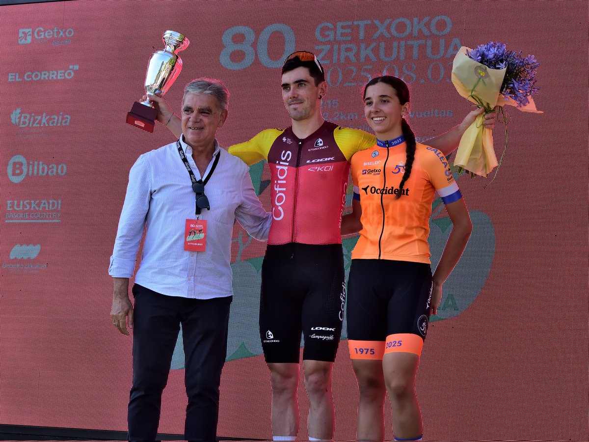 CircuitoGetxo's tweet image. Gaurko beste sailkapen batzuk:
@QuinnSimmons9 lehiatuena
@AntonioSoto94 mendiko saria
@TeamCOFIDIS talderik onena 
Alex Aranburu euskaldunik onena

Eskerrik asko gure babesleei bere laguntza ezinbestekoa delako lasterketa, urtez urte, aurrera ateratzeko.

#80GZ #80CircuitoGetxo