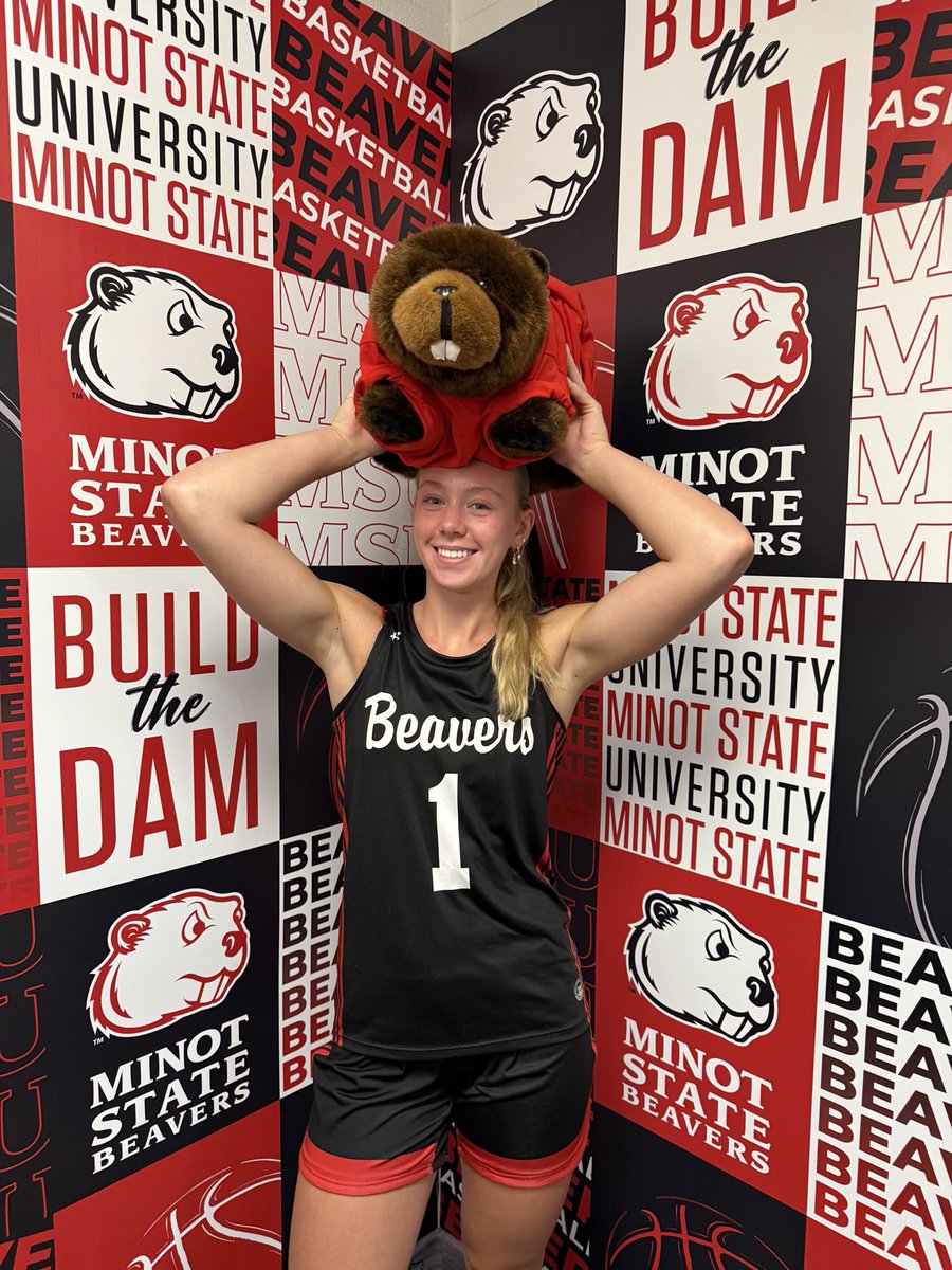 I am greatfull to have received an offer from @MDSBeaversWBB! Great thanks to <a href="/Coach_ClarkR/">Ryan Clark</a> <a href="/emma_sterkel/">Emma Sterkel</a> and coach Mullin for believing in me!