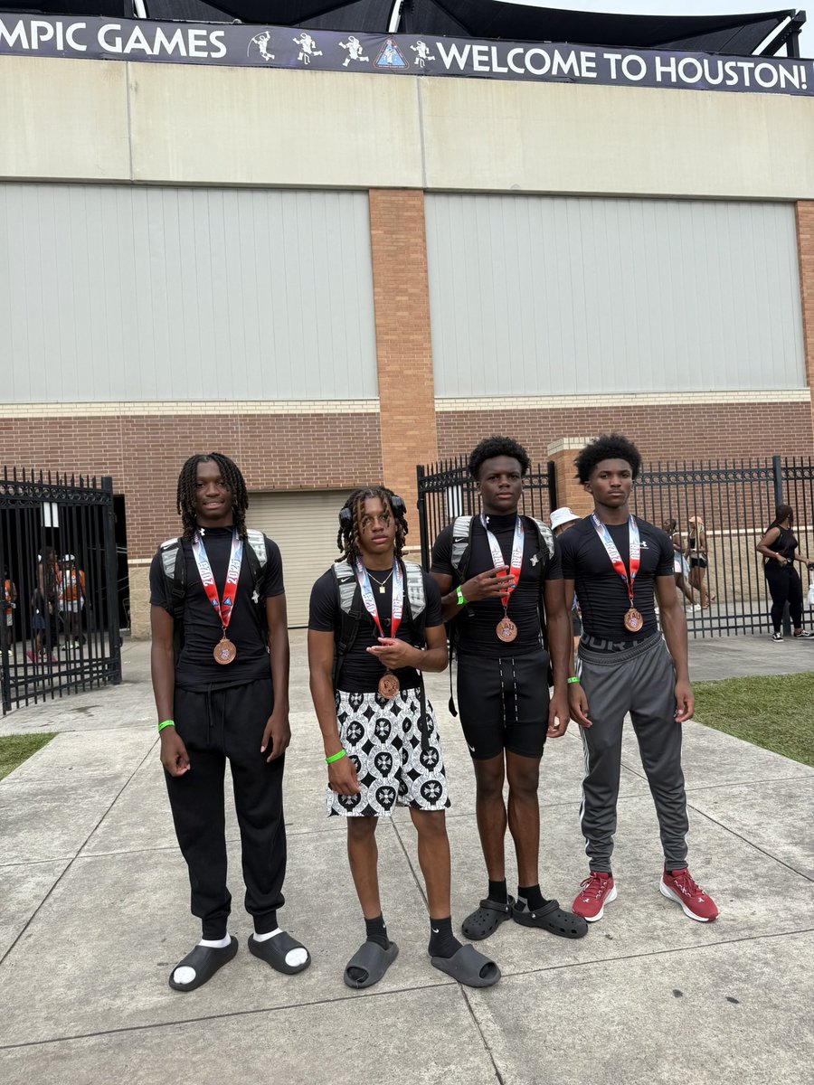 Jordan Redmon (@jordanred1311) on Twitter photo Finished my club track season at the AAU Junior Olympics in Houston, Texas. My 14U 4x100 team finished Top 8 out of 60 teams and earned All-American honors. Weโre just getting started. Weโll be back. SB 44.32 <a href="/BHSDogsTrack/">BHS Track & Field</a> <a href="/taevinowens/">โ๐ป๐๐๐๐๐ ๐ถ๐๐๐๐โ</a> Finished my club track season at the AAU Junior Olympics in Houston, Texas. My 14U 4x100 team finished Top 8 out of 60 teams and earned All-American honors. Weโre just getting started. Weโll be back. SB 44.32 <a href="/BHSDogsTrack/">BHS Track & Field</a> <a href="/taevinowens/">โ๐ป๐๐๐๐๐ ๐ถ๐๐๐๐โ</a>
