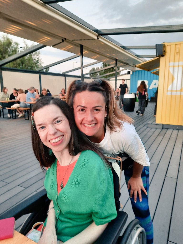 siobhanx3's tweet photo. #Thursday #July31st 2025:
What an hilarious '#ThisCountry' quiz night at #TigerYard, #Cardiff.
In aid of the @NationalCFA #ChildrensFootballAlliance #CFA too, so it was a bonus to meet lovely @Lauralarksy! https://t.co/o2gSgSbOCU