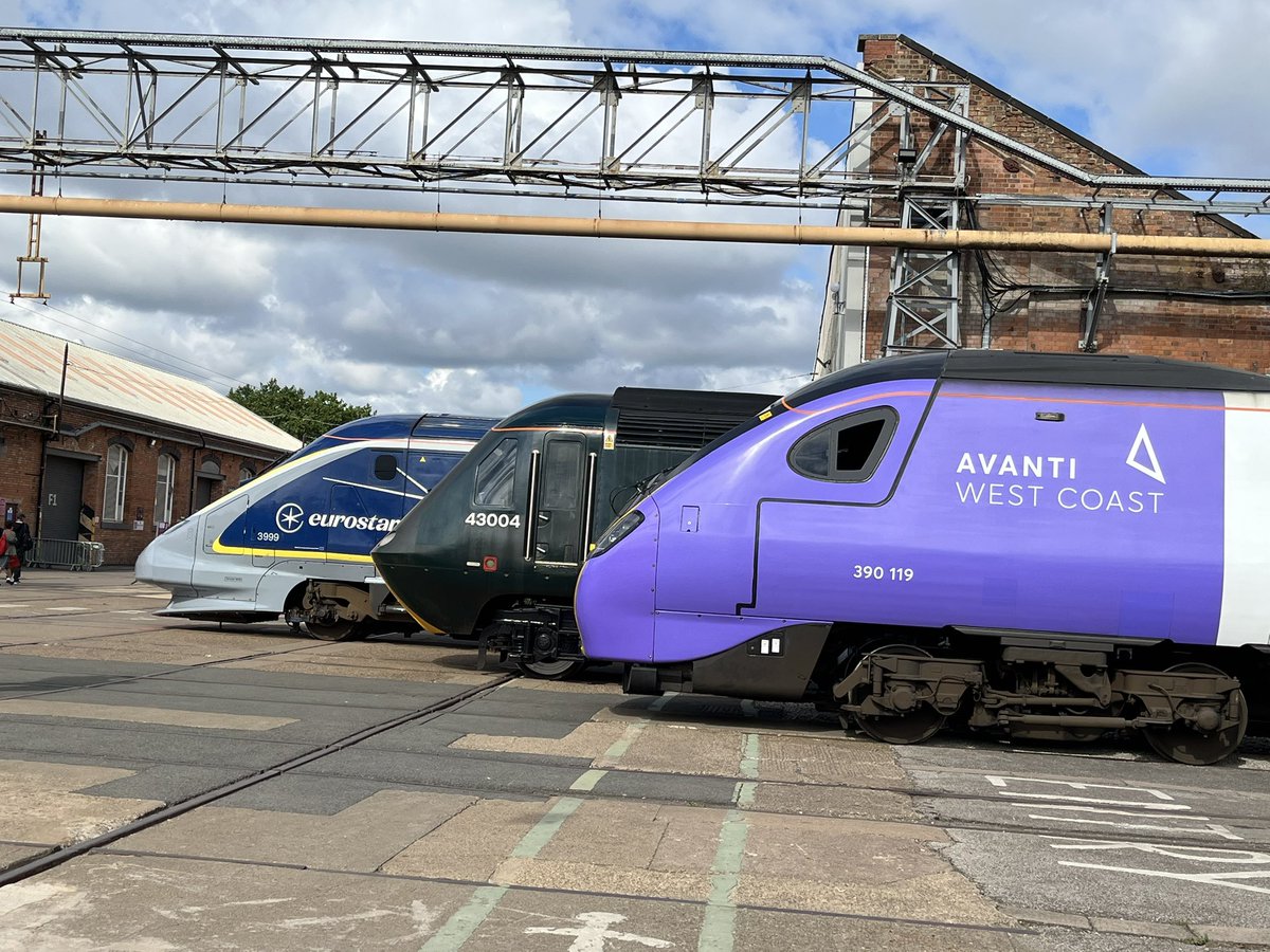 A few more shots from an unbelievable event. Thanks to everyone involved in <a href="/greatestgather/">The Greatest Gathering</a>