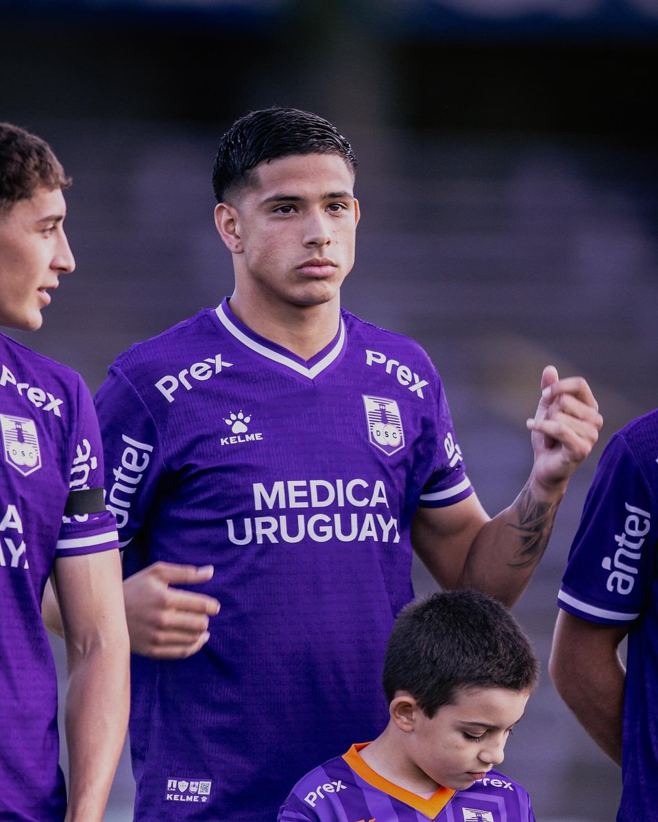 Adriano Savalli (@adrianosavalli) on Twitter photo 🚨 Kevin Prieto deja Defensor Sporting 🇺🇾: se va a Casa Pia 🇵🇹, como contó <a href="/glopezferraro/">Guille López</a>. Al club uruguayo le queda un resarcimiento y un porcentaje del pase. Ultiman detalles para que viaje la próxima semana. Contrato hasta junio de 2029. 🚨 Kevin Prieto deja Defensor Sporting 🇺🇾: se va a Casa Pia 🇵🇹, como contó <a href="/glopezferraro/">Guille López</a>. Al club uruguayo le queda un resarcimiento y un porcentaje del pase. Ultiman detalles para que viaje la próxima semana. Contrato hasta junio de 2029.