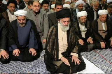 In un rapporto del #JerusalemPost, ricercatori cinesi affermano che il regime degli #ayatollah è sull'orlo del collasso travolto dalla spaventosa crisi idrica, dalle proteste e dal timore per un nuovo attacco di Israele. Circoli accademici cinesi sostengono che alcuni eminenti