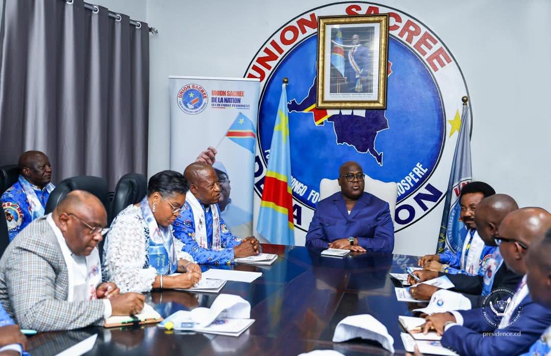 Communiqué de la <a href="/Presidence_RDC/">Présidence RDC 🇨🇩</a>

En sa qualité de la Plus Haute Autorité Morale de sa plateforme politique l’Union Sacrée de la Nation (USN), le  Président de la République Félix Antoine Tshisekedi Tshilombo a réuni, ce samedi 2 août en début de soirée,
lea cadres de ladite