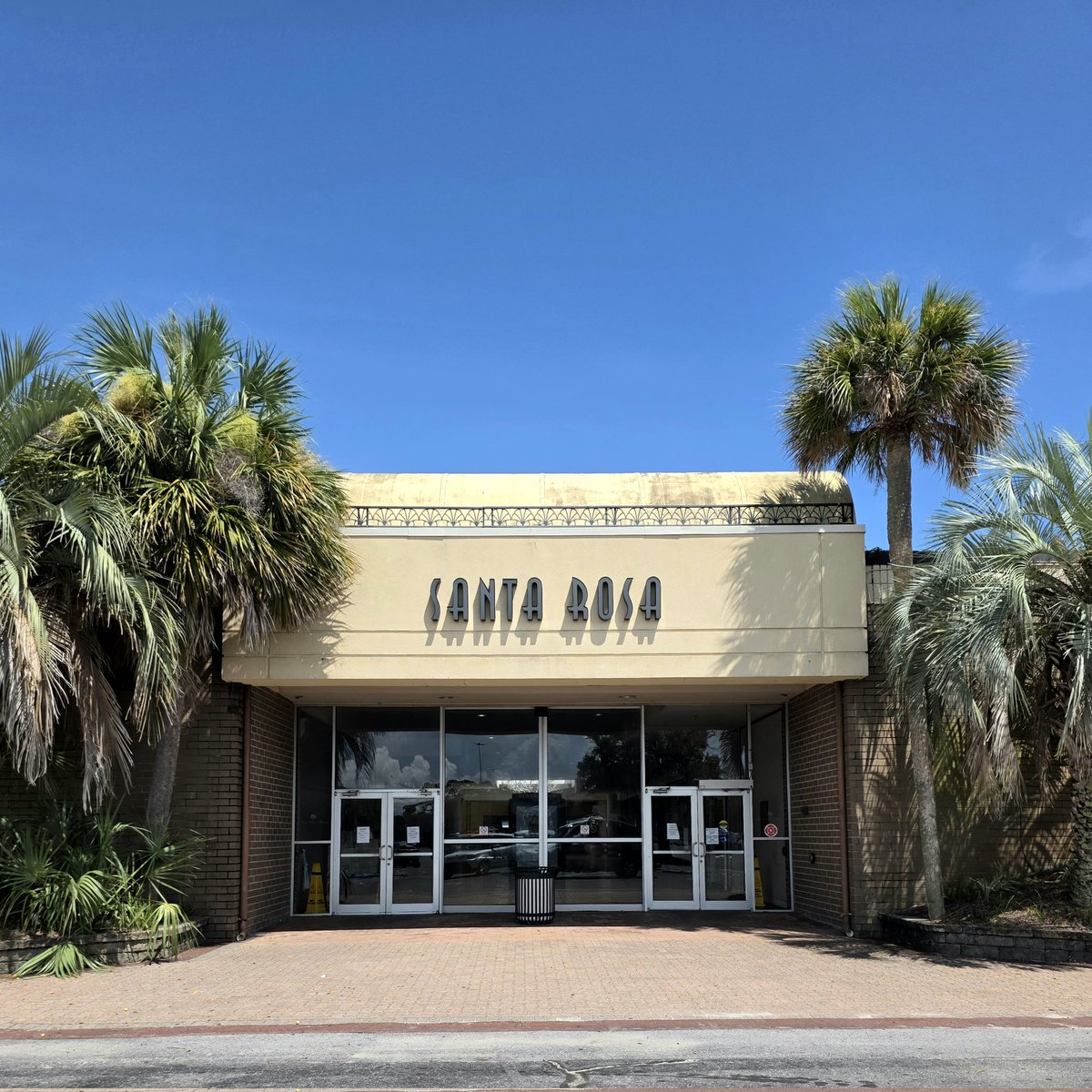 spencer_puryear's tweet image. Visited the Santa Rosa mall this week (likely the last time). Sad to see the back side of the mall demolished while the front is still in the process of being shut down. The last restaurant has been there since I believe the 90's. #DeadMalls