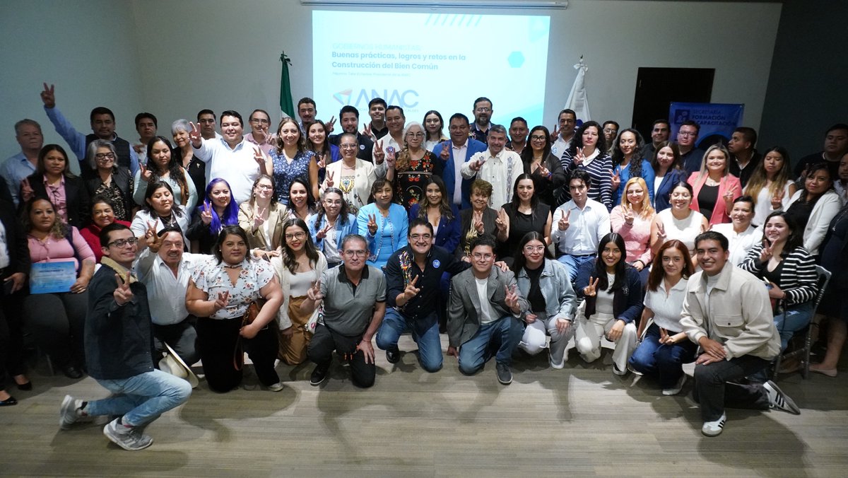 Mauricio Tabe Echartea (@mauriciotabe) on Twitter photo Desde la <a href="/ANACmx_/">Asoc. Nal de Alcaldes</a> seguimos impulsando los #BuenosGobiernosPAN, en Hidalgo estamos trabajando para que nuestros presidentes municipales y diputados, tengan una formación más humanista y cercana a la ciudadanía, para responder con resultados a los retos del gobierno local. Desde la <a href="/ANACmx_/">Asoc. Nal de Alcaldes</a> seguimos impulsando los #BuenosGobiernosPAN, en Hidalgo estamos trabajando para que nuestros presidentes municipales y diputados, tengan una formación más humanista y cercana a la ciudadanía, para responder con resultados a los retos del gobierno local.