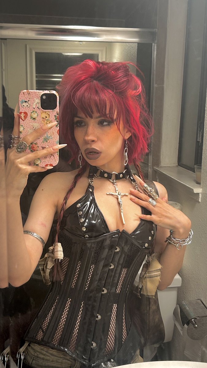 KREEPSHOW tweet media