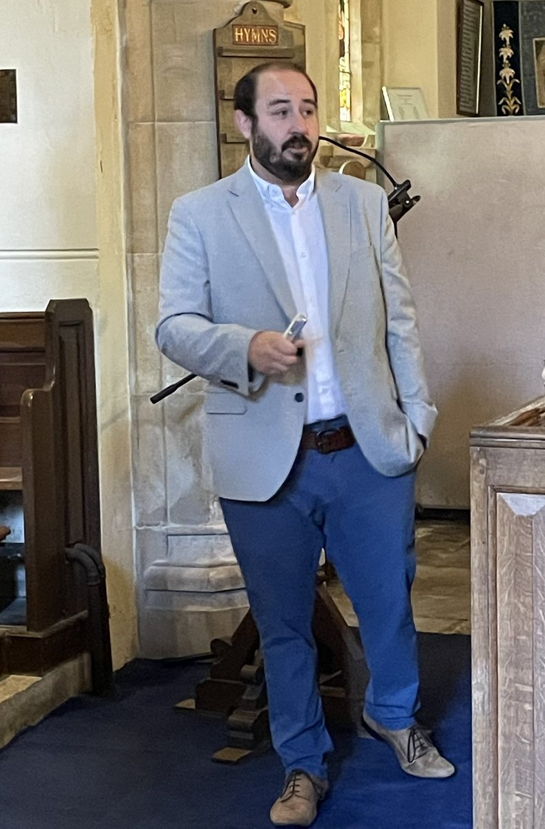 lastthursclub's tweet image. Meticulous in research, humble in delivery &amp;amp; powerful in message, rising star historian @HistoryBowsh proves he is #MasteroftheBattlefield again as he talks 2 @lastthurslunch abt his new book #MEIKTILA1945. “I wish Jack taught me history” a guest said. Hear hear! @chiselbury