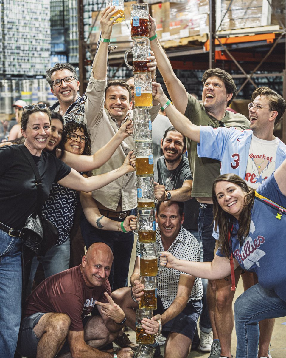 yardsbrew's tweet photo. Holy Schnitzel! Oktoberfest is returning to Yards on Saturday, September 27th and Early Bird tickets are now available! Beers, brats, games, and live music by Polkadelphia. Dust off those dirndls and lederhosen and grab your tickets at the link! https://t.co/9srnFU92vS https://t.co/m7sULxGA7B