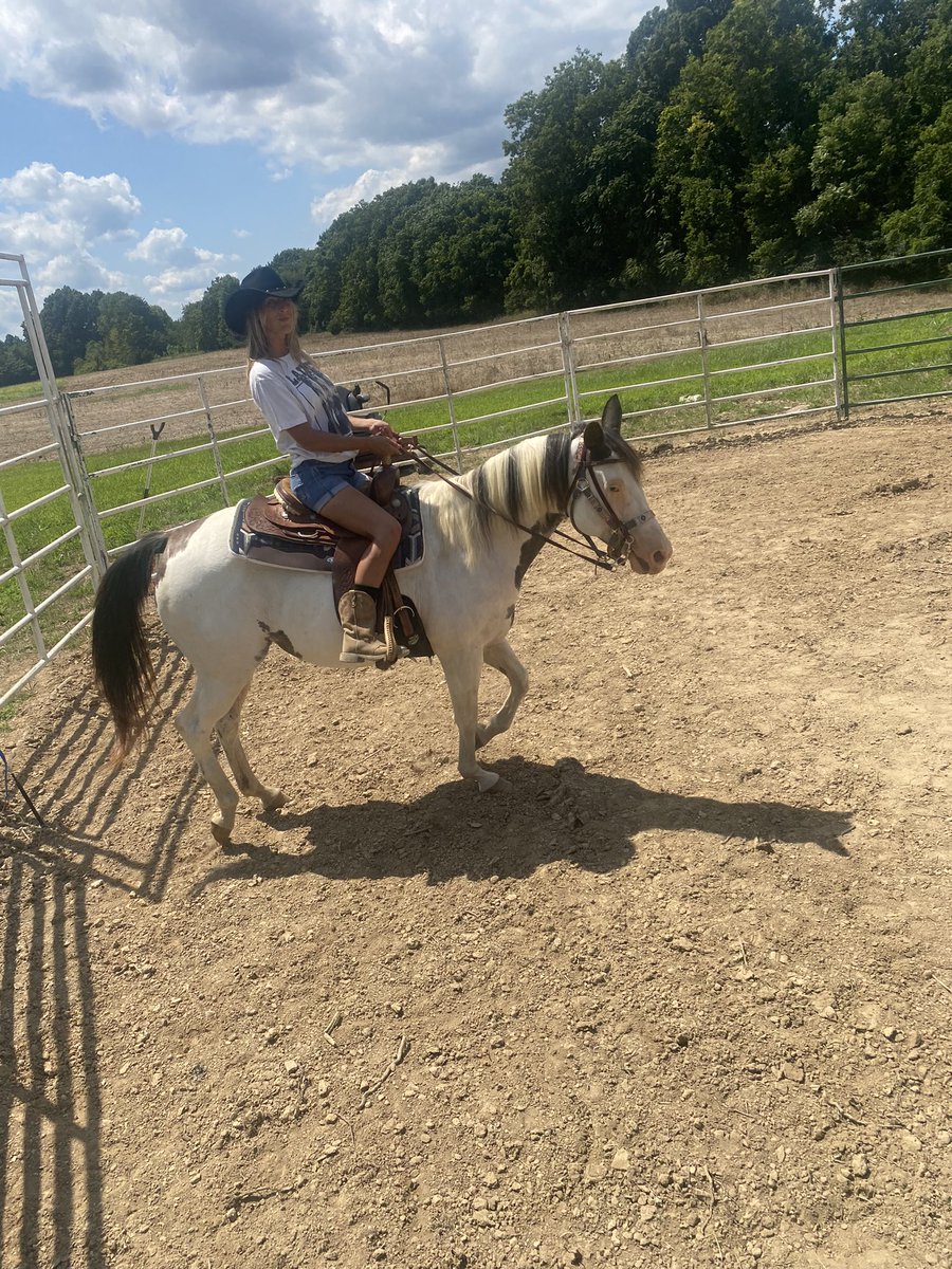 Walk on 🩵🤠