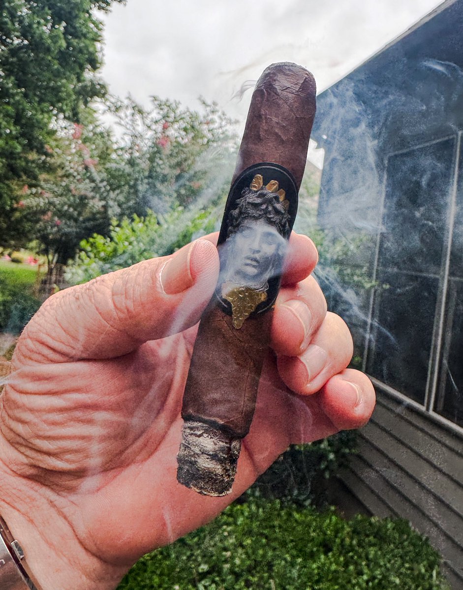 StogieDad (@stogiedad) on Twitter photo Good one to wrap up the weekend…<a href="/alecbradley/">Alec Bradley Cigars</a> #Gatekeeper with some nice age in it. If you haven’t tried these, well don’t, so I can get the rest…😀 #nowsmoking #CigarLife #CigarsOnX #BOTL Good one to wrap up the weekend…<a href="/alecbradley/">Alec Bradley Cigars</a> #Gatekeeper with some nice age in it. If you haven’t tried these, well don’t, so I can get the rest…😀 #nowsmoking #CigarLife #CigarsOnX #BOTL