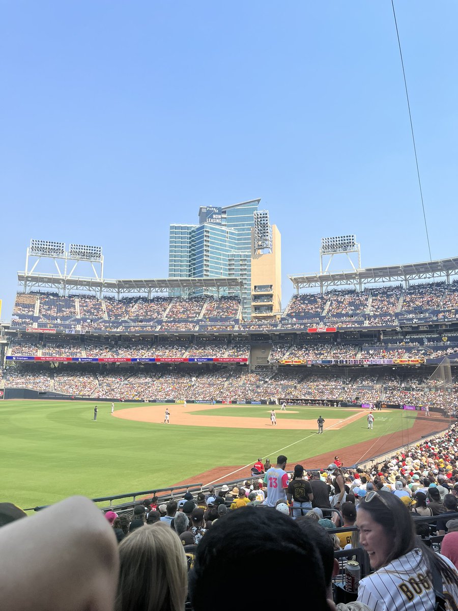 pxralta's tweet photo. At a Padres game just jealous asf man i wish Chase Field had half the vibes Petco Park does but also this team isn’t gonna do anything anyways (just had to throw my NL west shade) https://t.co/V7mMIgkgOV