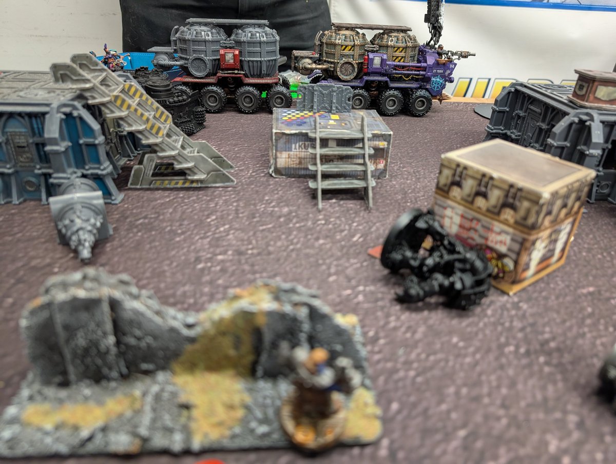 OCWargaming's tweet photo. Our latest Necromunda has come to a close in a 6-player finale, mixing Ash Wastes' #MadMax style rolling roads and standard #Necromunda as the player fled from exploding volcanos! Dan C dominated the leaderboard, winning 3 of the 6 awards and winning himself a #Secundus box https://t.co/81jCwy0yG3