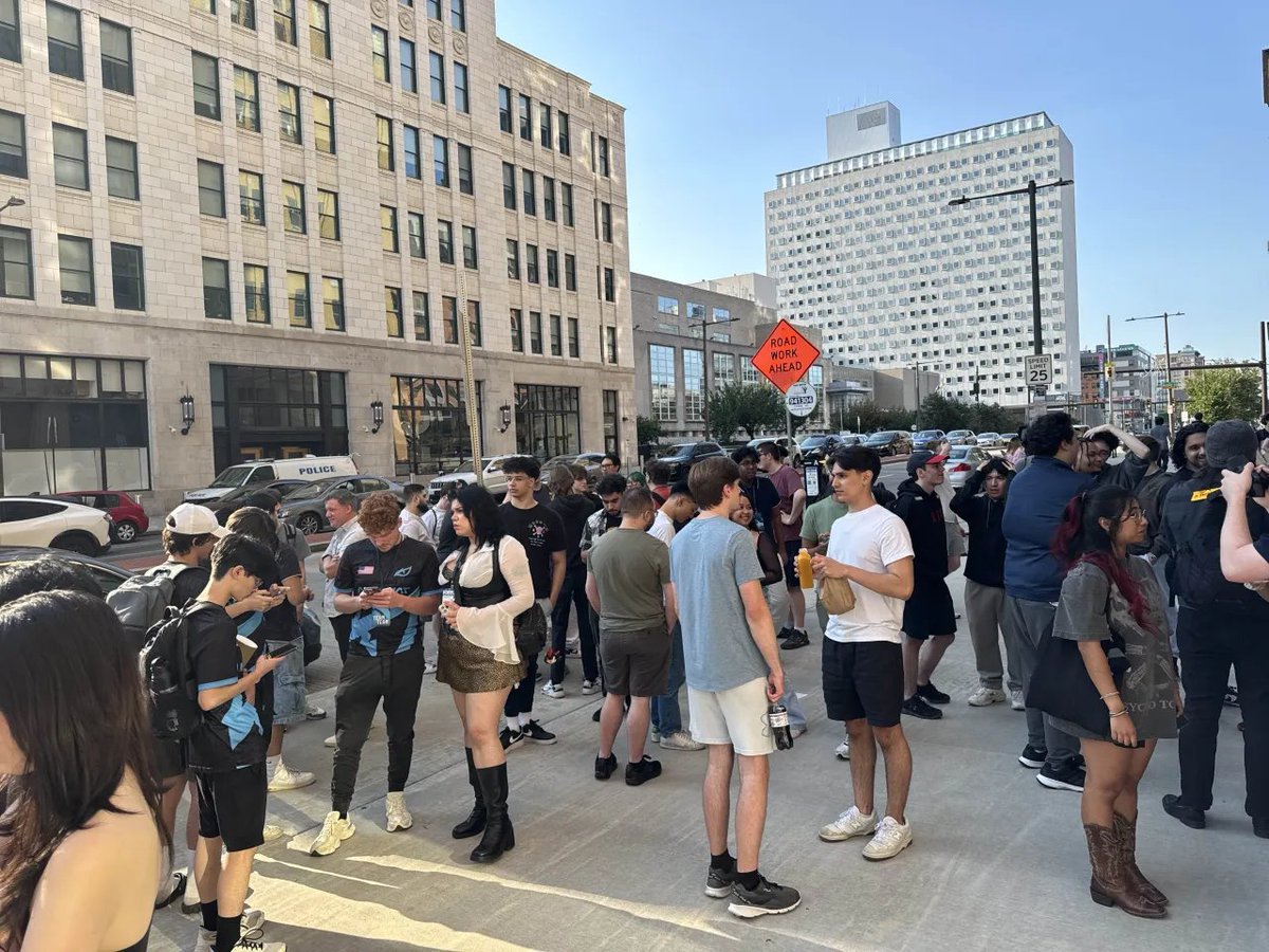 Any guesses who pulled the fire alarm because they were scared to play their grand finals match?