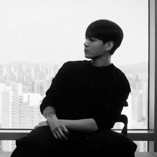 jungkook misser (@loveforku) on Twitter photo 