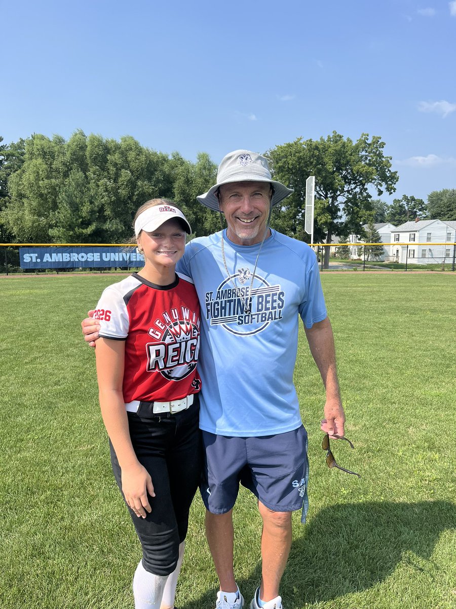Thank you <a href="/SAUBeesSoftball/">St. Ambrose University Fighting Bees Softball</a> for hosting an amazing camp today! Learn a lot about the program and the campus can’t wait to come back soon!!
<a href="/GenuWinReign/">GenuWin Reign</a> @Reign18uKW