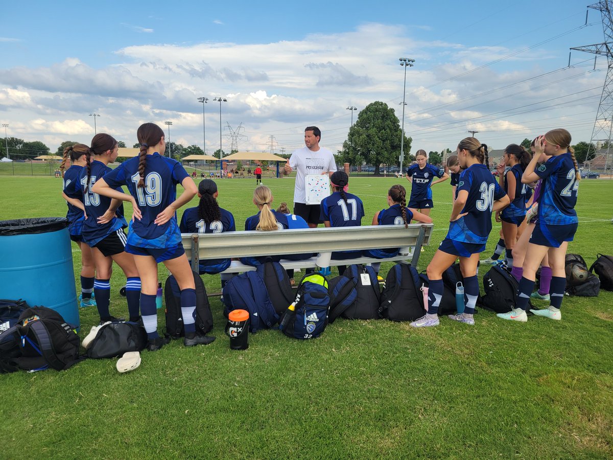 Sting ECNL RL-NTX One 2010G (@stingrlntx10one) on Twitter photo 👀 Great Results this weekend! 2 Wins and a Tie 👏👏👏
#wearesting #stingblack #braveboldone
<a href="/StingSoccerClub/">Sting Soccer Club</a> <a href="/tomas_boyle5/">Tomás Boyle</a> 👀 Great Results this weekend! 2 Wins and a Tie 👏👏👏
#wearesting #stingblack #braveboldone
<a href="/StingSoccerClub/">Sting Soccer Club</a> <a href="/tomas_boyle5/">Tomás Boyle</a>