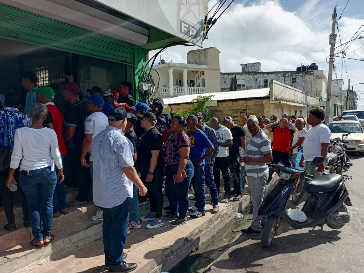 El pueblo, en su infinita sabiduría, le envió un mensaje al gobierno a través de la convocatoria para la escogencia de autoridades territoriales y nacionales de la FP: al gobierno, de que ya pierde la ilusión en el pueblo, y a la FP, de que el pueblo la mira como opción de poder.