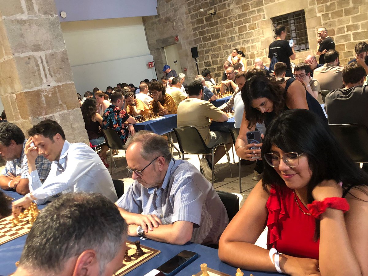 Associació d’Escacs Rubinenca tweet media