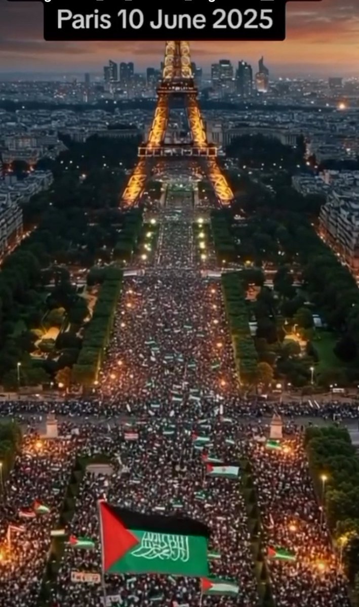 Bir zamanlar... 
DOĞU, BATInın da yükünü omuzlamıştı. 
Sonra Doğu kendi yükünü omuzlamadı. 
Şimdi  ise BATI, DOĞU'nun yükünü omuzluyor;
İnsanlık yükünü... 😥🙏