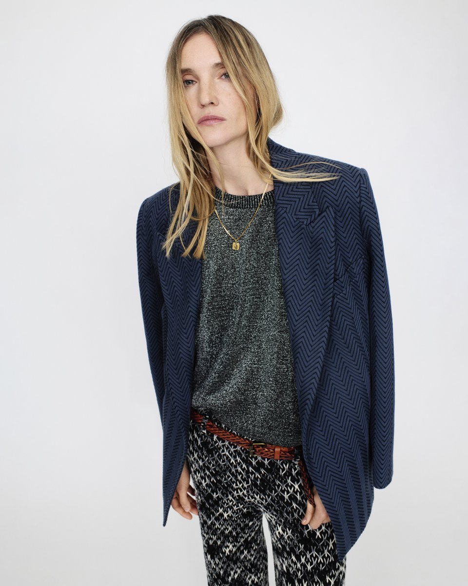 Modern pairings in a balance of texture and ease. Discover more: missoni.co/WomanFallWinte… #MissoniFW25 #Missoni