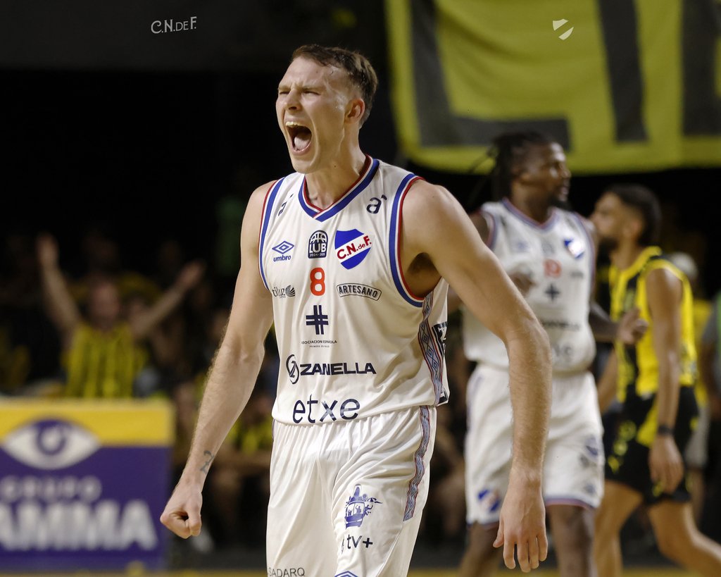 Hay un telo entre Minas y Magallanes