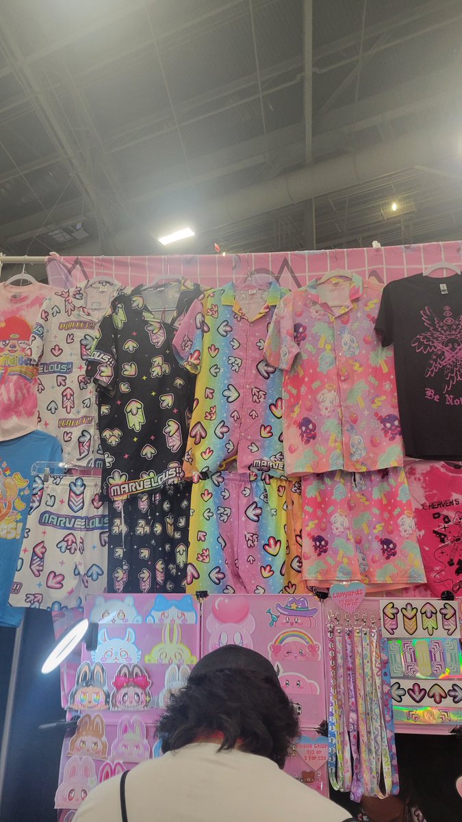 Out at 25th in Rivals of Aether 2 at Evo- super happy with making it this far for my first major!!

Excited to watch the Top 8s for other games too, artist alley stuff has been awesome