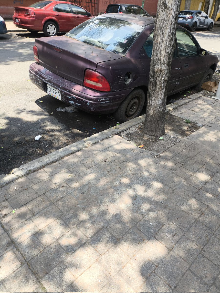 Hola buenas tardes <a href="/MHcesac/">MH CESAC</a> de su apoyo para el retiro de estos vehículos abandonados en Quetzalcóatl entre atzayacatl y Netzahulpilli, colonia Tlaxpana, Miguel Hidalgo