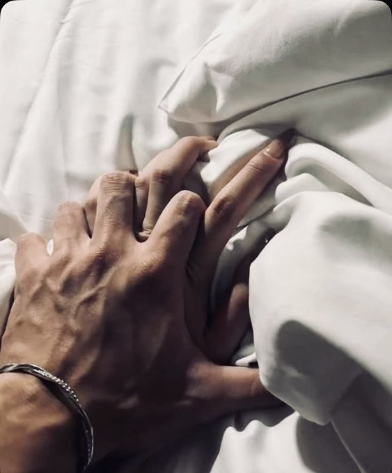 ProlesSanguinis's tweet image. Can he please be someones pillow prince? 

Even if it is just for a night/day?