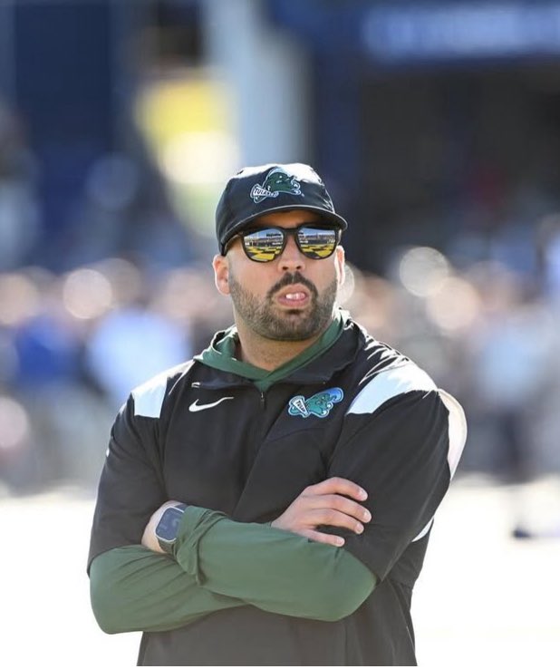 TULNrecruiting's tweet image. 🌊2025 Football Staff/Support Preview🌊

Kyle Schexnayder (@CoachSchexTU)

📈Director Of Recruiting📈

Bio:
🏠 Chalmette, LA
🎓 Former Holy Cross QB
🎓 UNO Alumni
🧢 Assistant coach at John Curtis HS
📈 Mississippi State Recruiting Specialist(2023)
📈 Tulane Offensive Recruiting…