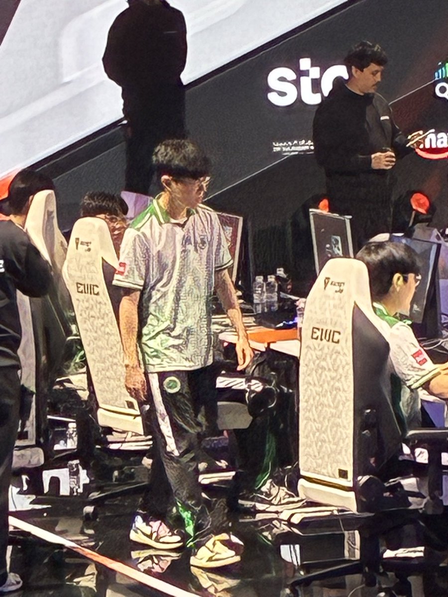 Was fun happy my old teammates won!! Very good guys op best staff