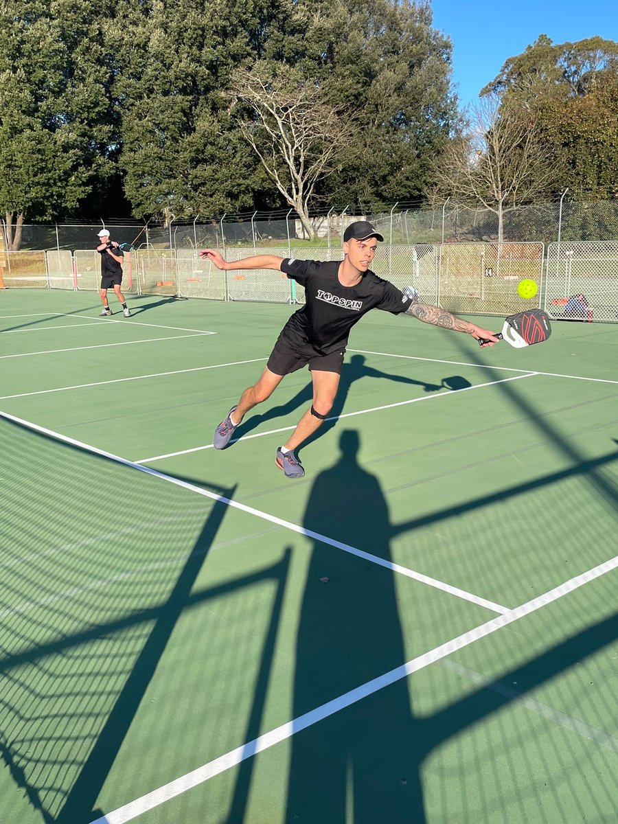 Coach Cupcake tweet media