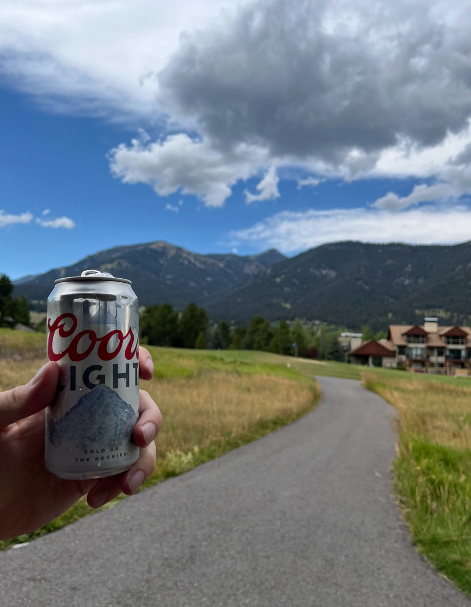 Enjoying life with <a href="/CoorsLight/">Coors Light</a>