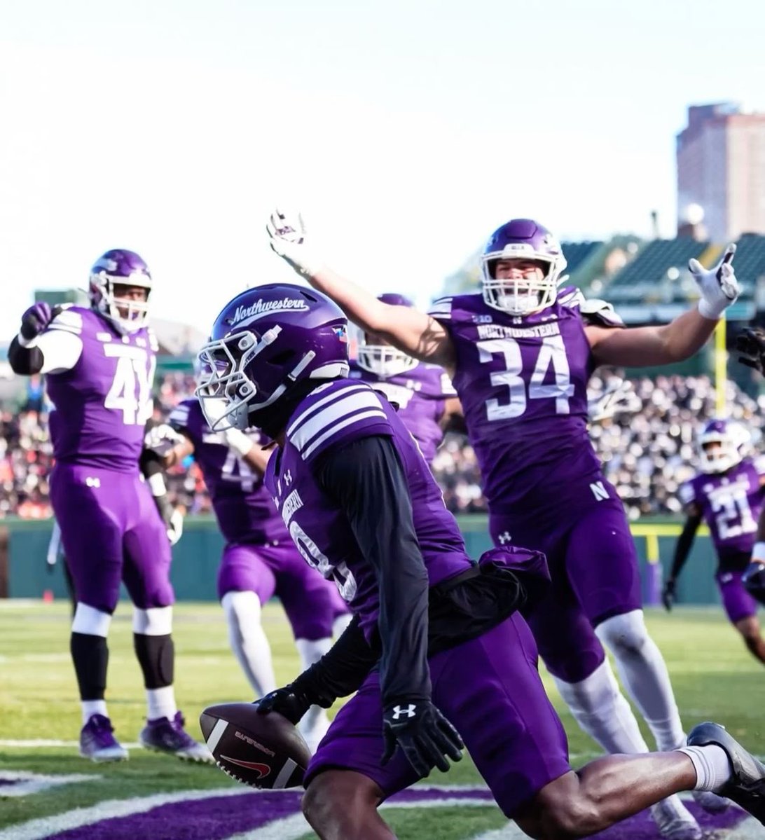 Tavares Harrington (@tavaresharr) on Twitter photo Truly blessed to receive a offer from <a href="/NUFBFamily/">Northwestern Football</a> <a href="/LaMarcusHicks/">LaMarcus Hicks</a> #GOwildcats
<a href="/Jordanlynch06/">Jordan Lynch</a> <a href="/CaravanFootball/">Caravan Football</a> <a href="/ChadSimmons_/">ChadSimmons</a> <a href="/GregSmithRivals/">Greg Smith</a> <a href="/SWiltfong_/">Steve Wiltfong</a> <a href="/AllenTrieu/">Allen Trieu</a> <a href="/Phouly31/">pete houlihan</a> <a href="/DracoSmith23/">Coach Draco</a> Truly blessed to receive a offer from <a href="/NUFBFamily/">Northwestern Football</a> <a href="/LaMarcusHicks/">LaMarcus Hicks</a> #GOwildcats
<a href="/Jordanlynch06/">Jordan Lynch</a> <a href="/CaravanFootball/">Caravan Football</a> <a href="/ChadSimmons_/">ChadSimmons</a> <a href="/GregSmithRivals/">Greg Smith</a> <a href="/SWiltfong_/">Steve Wiltfong</a> <a href="/AllenTrieu/">Allen Trieu</a> <a href="/Phouly31/">pete houlihan</a> <a href="/DracoSmith23/">Coach Draco</a>
