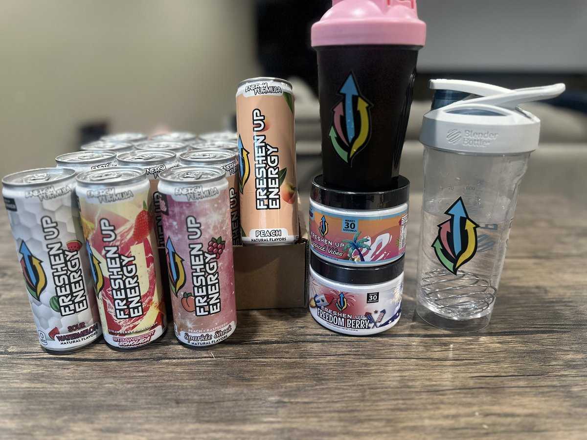 Otto_Pilot80 (@otto_pilot80) on Twitter photo Latest Freshen Up haul! Won a 12 pack of peach cans from the Friday stream! Purchased the mystery shaker and 2 tubs, and was hooked up with some extras to try out! Thank you <a href="/DrinkFreshenUp/">Freshen Up Energy</a>
*Tall shaker has the Bugi Blast sample tube in it* Latest Freshen Up haul! Won a 12 pack of peach cans from the Friday stream! Purchased the mystery shaker and 2 tubs, and was hooked up with some extras to try out! Thank you <a href="/DrinkFreshenUp/">Freshen Up Energy</a>
*Tall shaker has the Bugi Blast sample tube in it*
