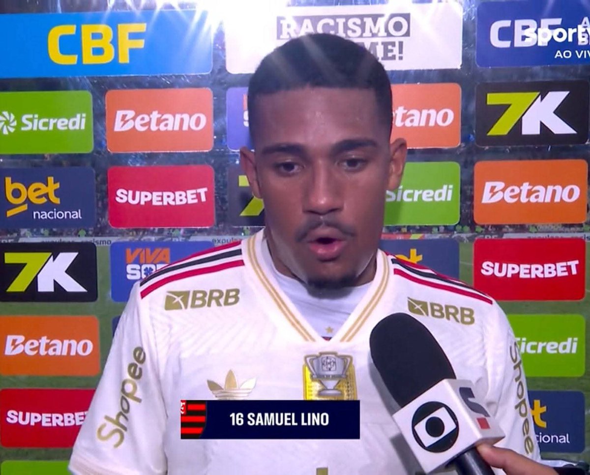 "Se eu jogasse todo jogo igual aquele primeiro, eu ainda estaria no Atlético de Madrid"

-Samuel Lino, ao ser questionado sobre queda de rendimento