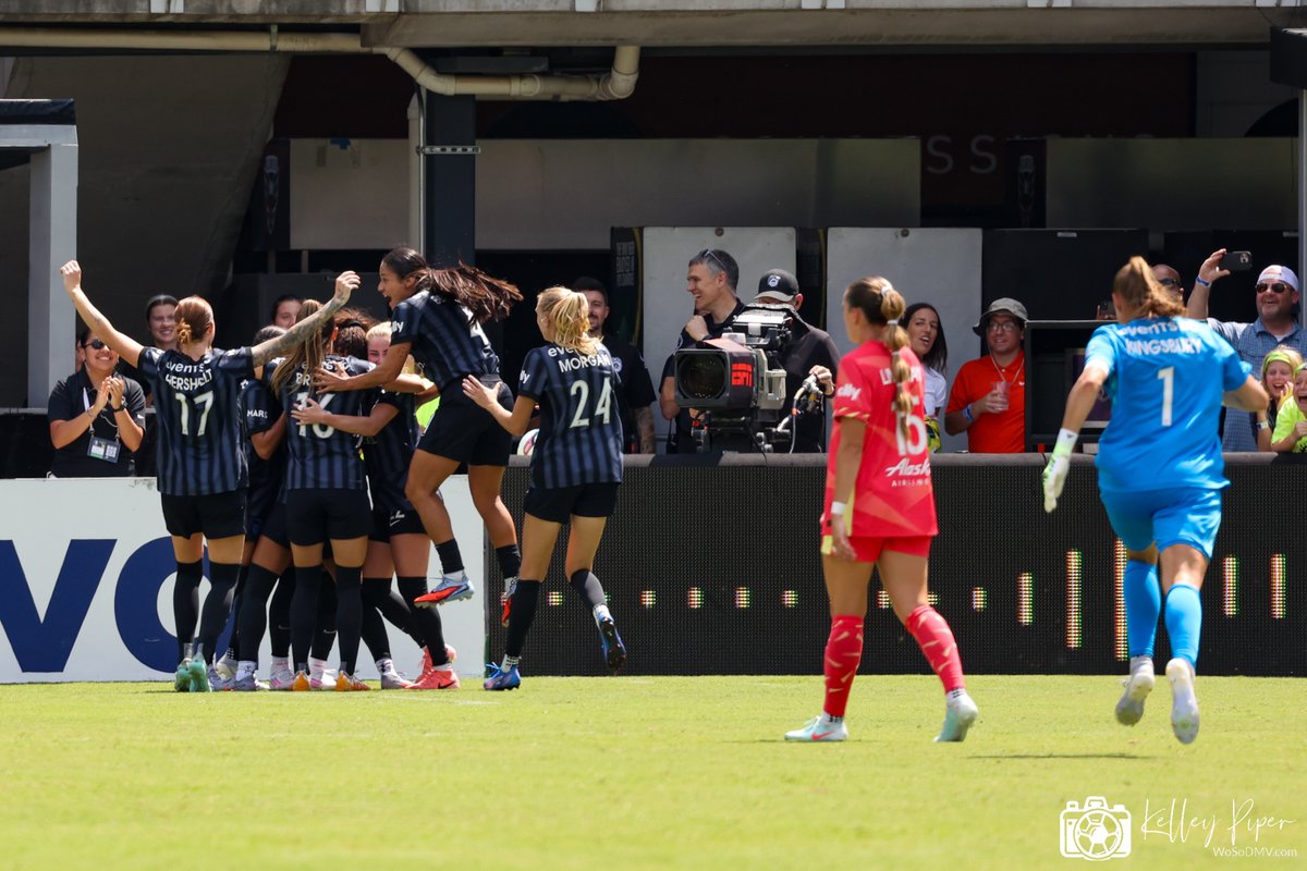 Kelley Piper 📷⚽️ (@kpiperphotos) on Twitter photo My photos from today's 2-1 <a href="/WashSpirit/">Washington Spirit</a> win over <a href="/ThornsFC/">Portland Thorns FC</a> are up. wosodmv.com/index.php/2025… My photos from today's 2-1 <a href="/WashSpirit/">Washington Spirit</a> win over <a href="/ThornsFC/">Portland Thorns FC</a> are up. wosodmv.com/index.php/2025…
