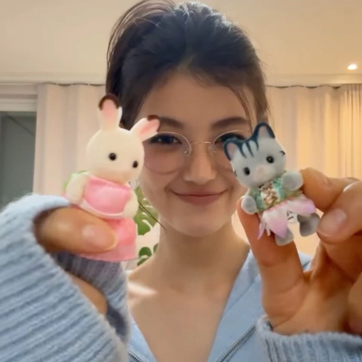 kismetfiless's tweet image. newji and their trinkets 🎀🐬🌸🛍️🍀🐰