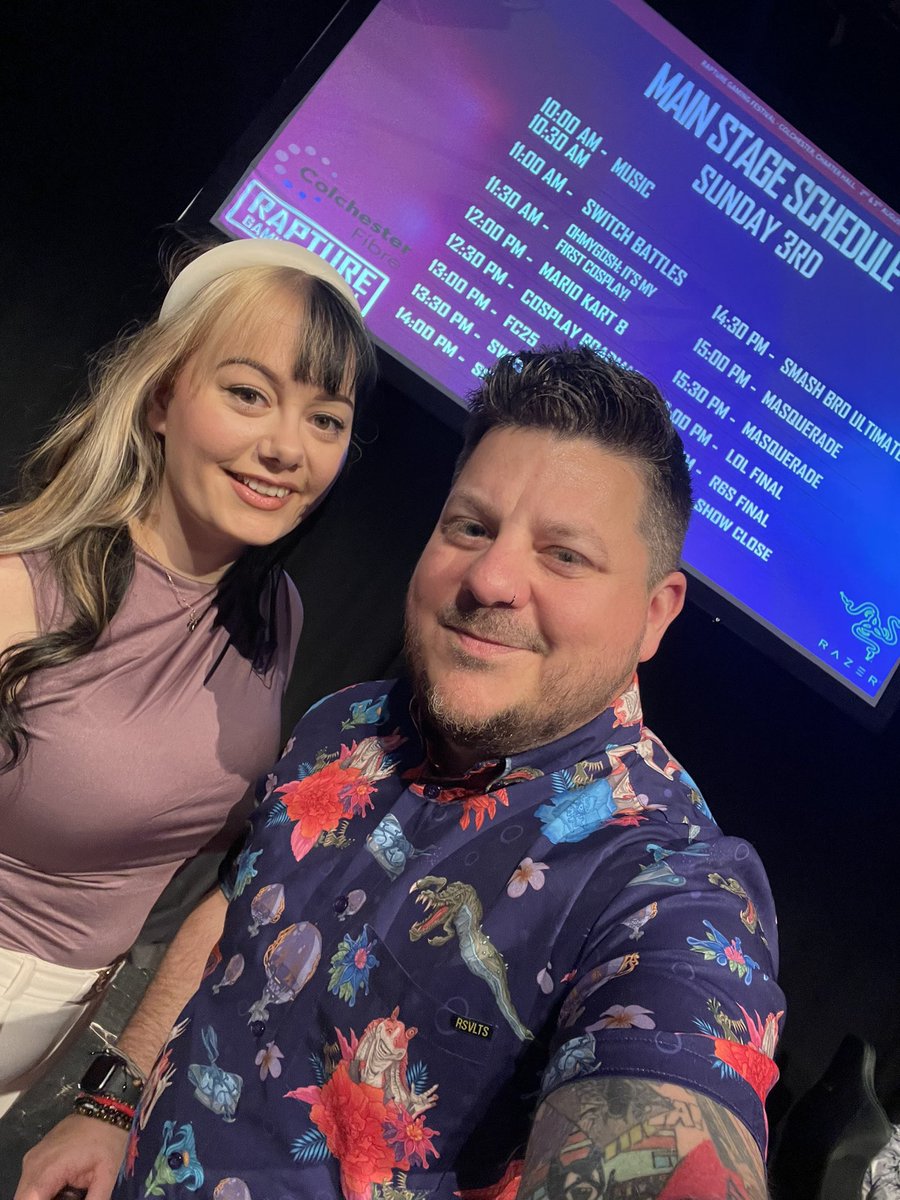 Level Up Leroy / The comic con DJ tweet media