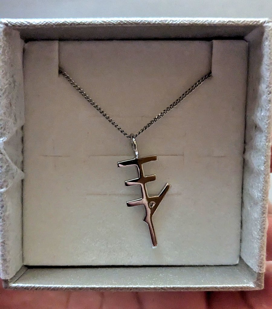 SIREN展 マナ字架ネックレス