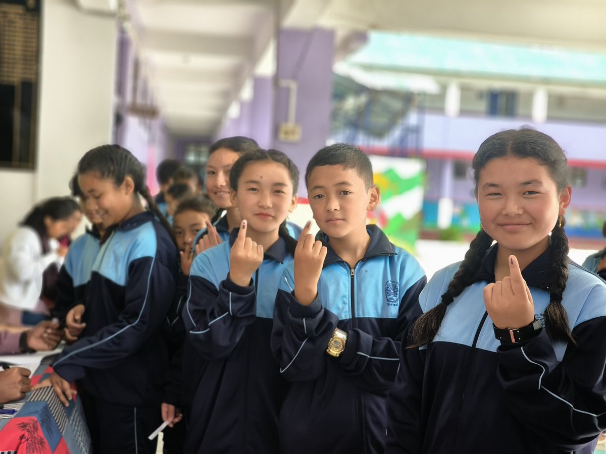 PM SHRI JNV Tawang (@jnv_tawang) on Twitter photo Student Council Elections were conducted at JNV Tawang. Students participated enthusiastically, gaining first-hand experience of the democratic process. The event helped them understand the value of voting and leadership in a democratic setup <a href="/NVS_HQ/">NVS INDIA</a> <a href="/ECISVEEP/">Election Commission of India</a> <a href="/dctawang/">@DCTawang</a> Student Council Elections were conducted at JNV Tawang. Students participated enthusiastically, gaining first-hand experience of the democratic process. The event helped them understand the value of voting and leadership in a democratic setup <a href="/NVS_HQ/">NVS INDIA</a> <a href="/ECISVEEP/">Election Commission of India</a> <a href="/dctawang/">@DCTawang</a>