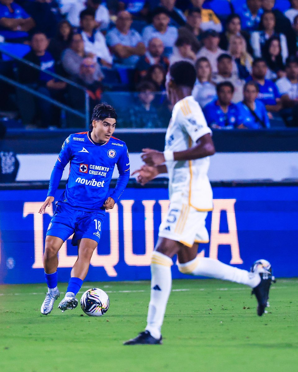 CRUZ AZUL tweet media