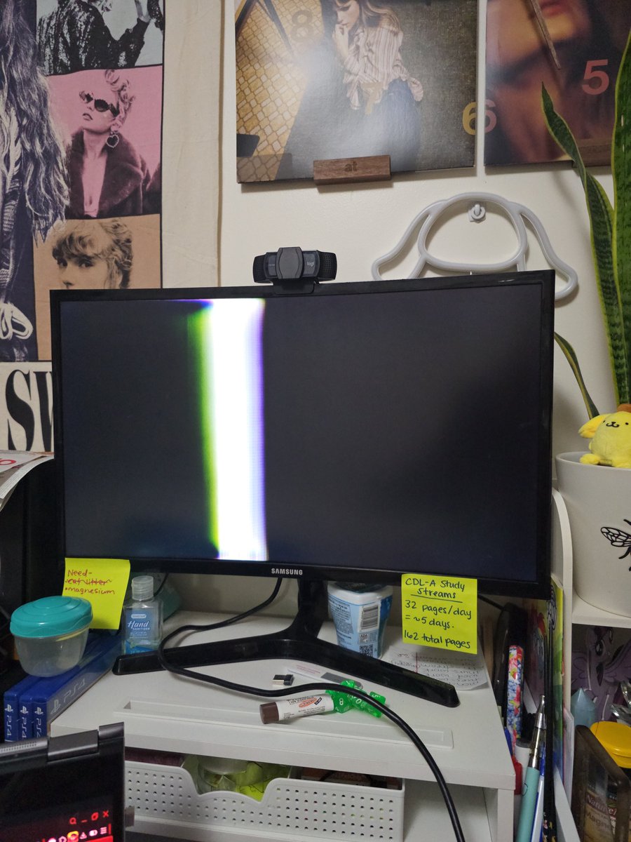 Currently desperately needing commissions, my computer monitor blew the fuck up 😭
I still have my laptop for art, but no video games or streaming until I have a new monitor :')
Willing to work on prices to be more cost friendly to you guys.

aleushepard.carrd.co