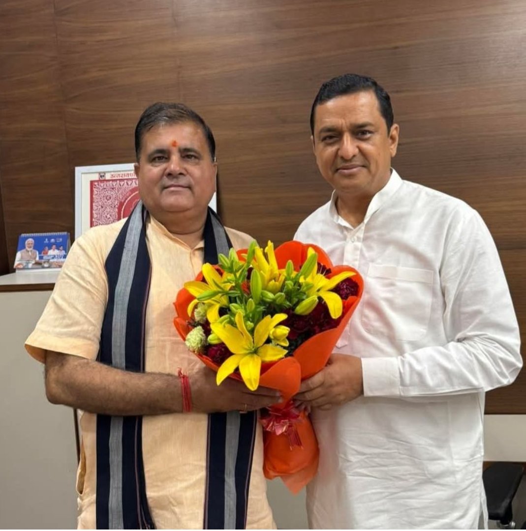 Anil Baluni (@anil_baluni) on Twitter photo राज्य सभा सांसद एवं <a href="/BJP4UK/">BJP Uttarakhand</a> के प्रदेश अध्यक्ष माननीय श्री <a href="/mahendrabhatbjp/">Mahendra Bhatt</a> जी को जन्मदिन की अशेष शुभकामनाएं।
बाबा केदारनाथ से आपके उत्तम स्वास्थ्य एवं सुयशपूर्ण जीवन की मंगल कामना करता हूं। राज्य सभा सांसद एवं <a href="/BJP4UK/">BJP Uttarakhand</a> के प्रदेश अध्यक्ष माननीय श्री <a href="/mahendrabhatbjp/">Mahendra Bhatt</a> जी को जन्मदिन की अशेष शुभकामनाएं।
बाबा केदारनाथ से आपके उत्तम स्वास्थ्य एवं सुयशपूर्ण जीवन की मंगल कामना करता हूं।