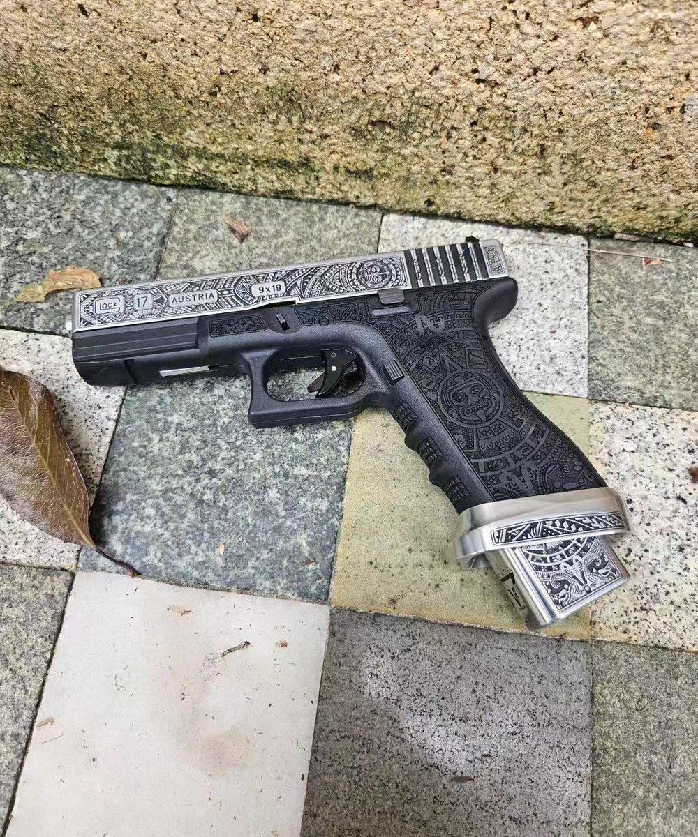 Create by Cure Studio-
古代エジプト風紋様・Glock17フル彫刻カスタム

#レーザー彫刻