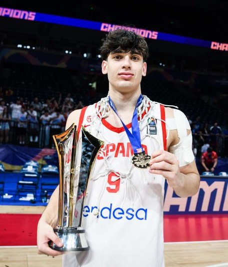 ¡BUENOS DÍAS 🙋🏻 ¡LO PROMETIDO ES DEUDA!

Os dejamos empezar el día con todo un CAMPEÓN DE EUROPA 🥇 (doble campeón ya 😁)

¡Enhorabuena, Andy, por tu trabajo y esfuerzo por mejorar cada día! ¡Recompensas como las de ayer son más que merecidas!

¡VAMOS CAMPEÓN!

#AsturiasEnLaFEB