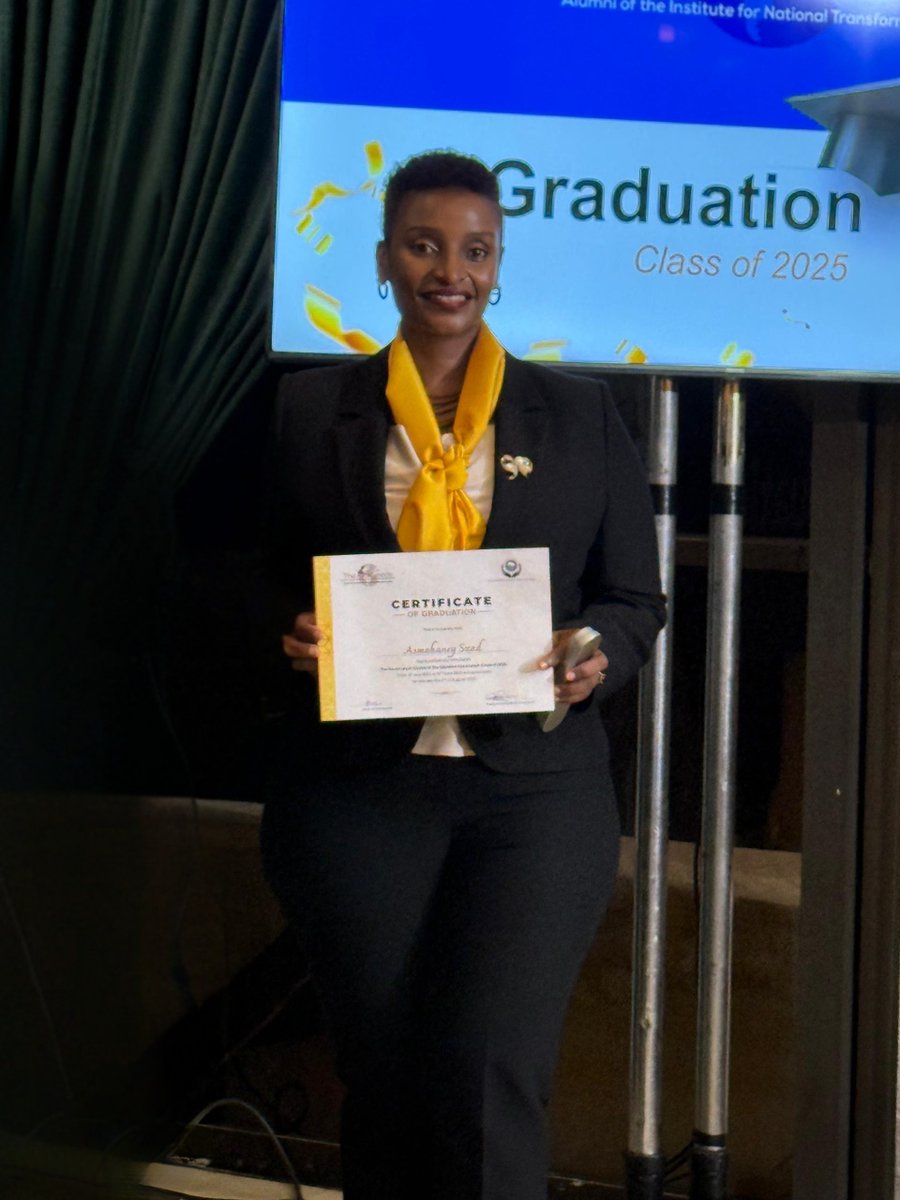 asmahaney12's tweet photo. Last year I joined a governance program that runs every Saturday at 5:30 AM. Yes, 5:30 😅
I almost said no. Too busy, too tired, too much going on.
But God reminded me that this is part of my purpose.
And as I graduated on Saturday, here are some of my highlights in the one year training journey; 

1.Leaders must mentor. I mentored 5 people all year. It grew me.
2.I wrote a legal memoir as my project. Soon-to-be author 👀
3.I started interceding for those I influence. Prayer is part of leadership.
4.I learned more about Uganda than I ever did in school.
5.Emotional intelligence, critical thinking, books, leadership is practical.
6.We read 12 books, 1 every month. The discipline alone… whew.
7.Each month we studied a Bible character. God still calls ordinary people.

But the greatest of all lessons is this; Nothing purposeful comes easy. But when you know your “why,” and you trust God with the “how,” you’ll find grace for the journey even on a Saturday, at 5:30 AM while the rest of world slumbers, it is worth it 😇🎉
Congratulations to me!! 🥳

#congratulationsgraduate #MondayMorning #AsmahaneySaad #Purpose #Peace #presence